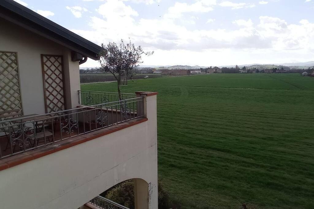 Appartement Bilocale Tra Citta E Colline. à Ca di Sola Extérieur photo