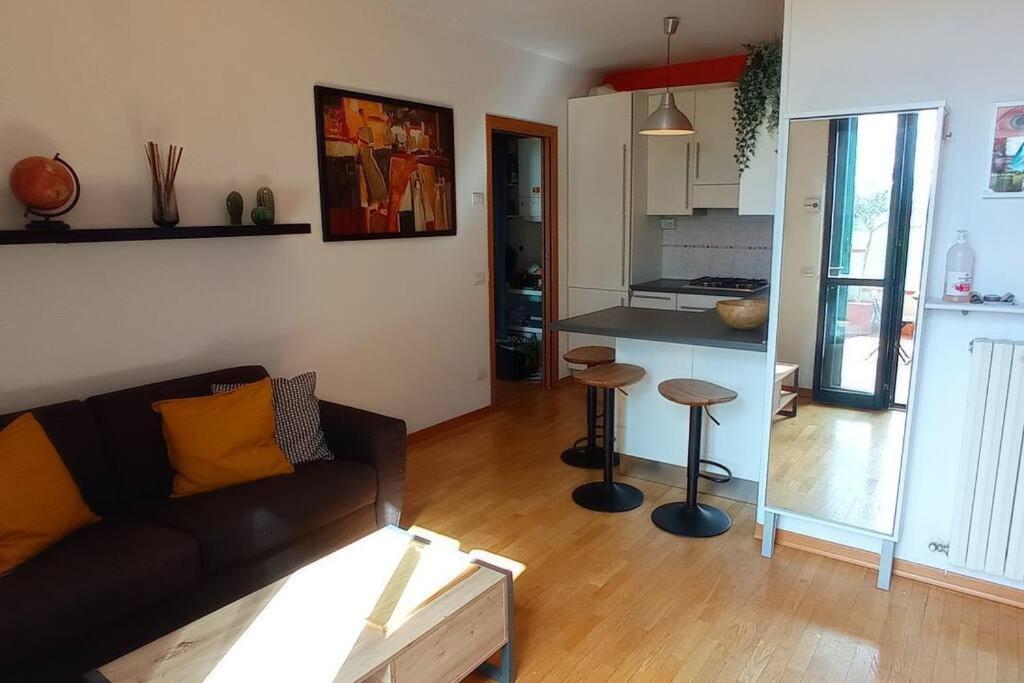 Appartement Bilocale Tra Citta E Colline. à Ca di Sola Extérieur photo